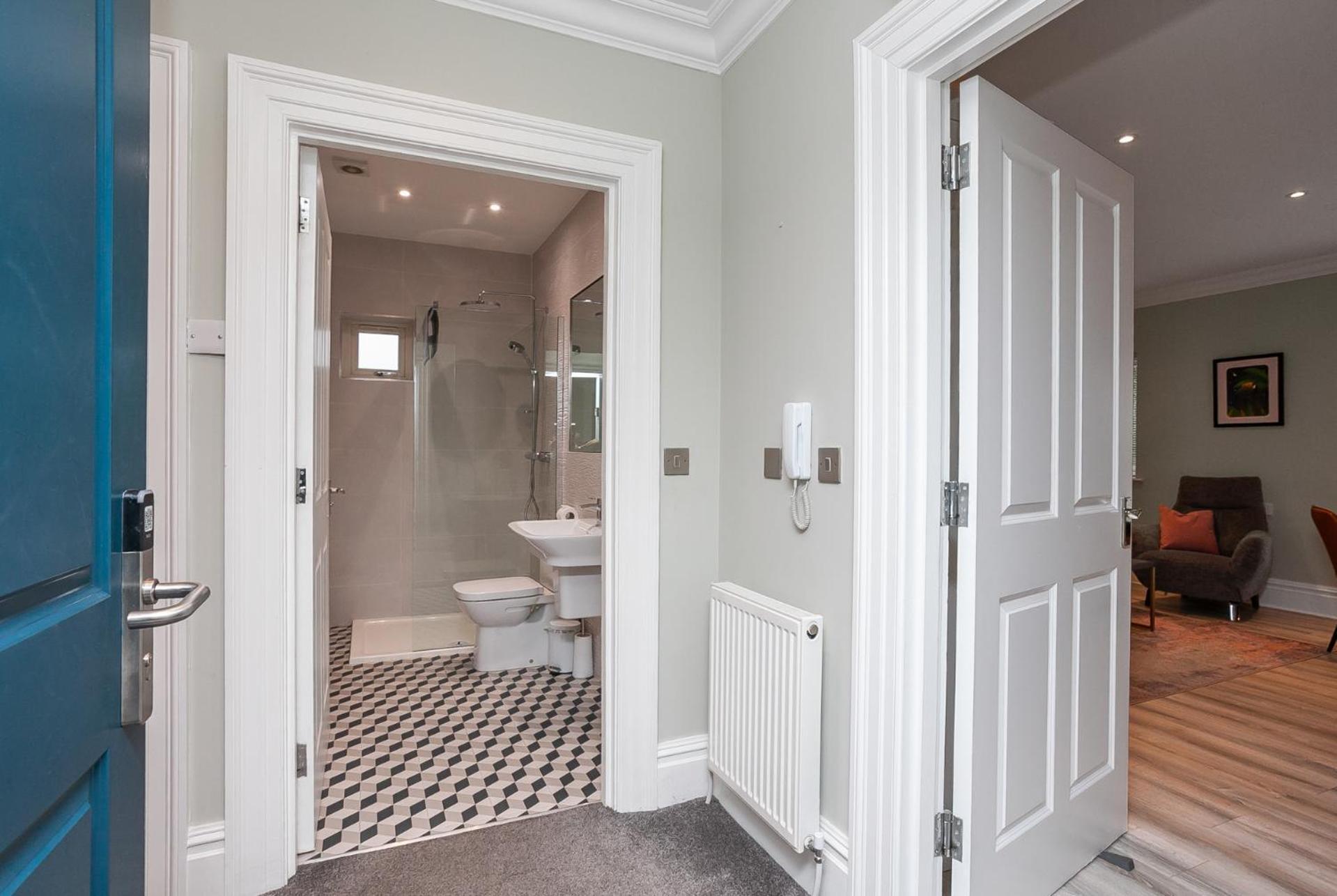 5 Star - The Ulsterville Residences - Free On-Site Parking Белфаст Екстериор снимка