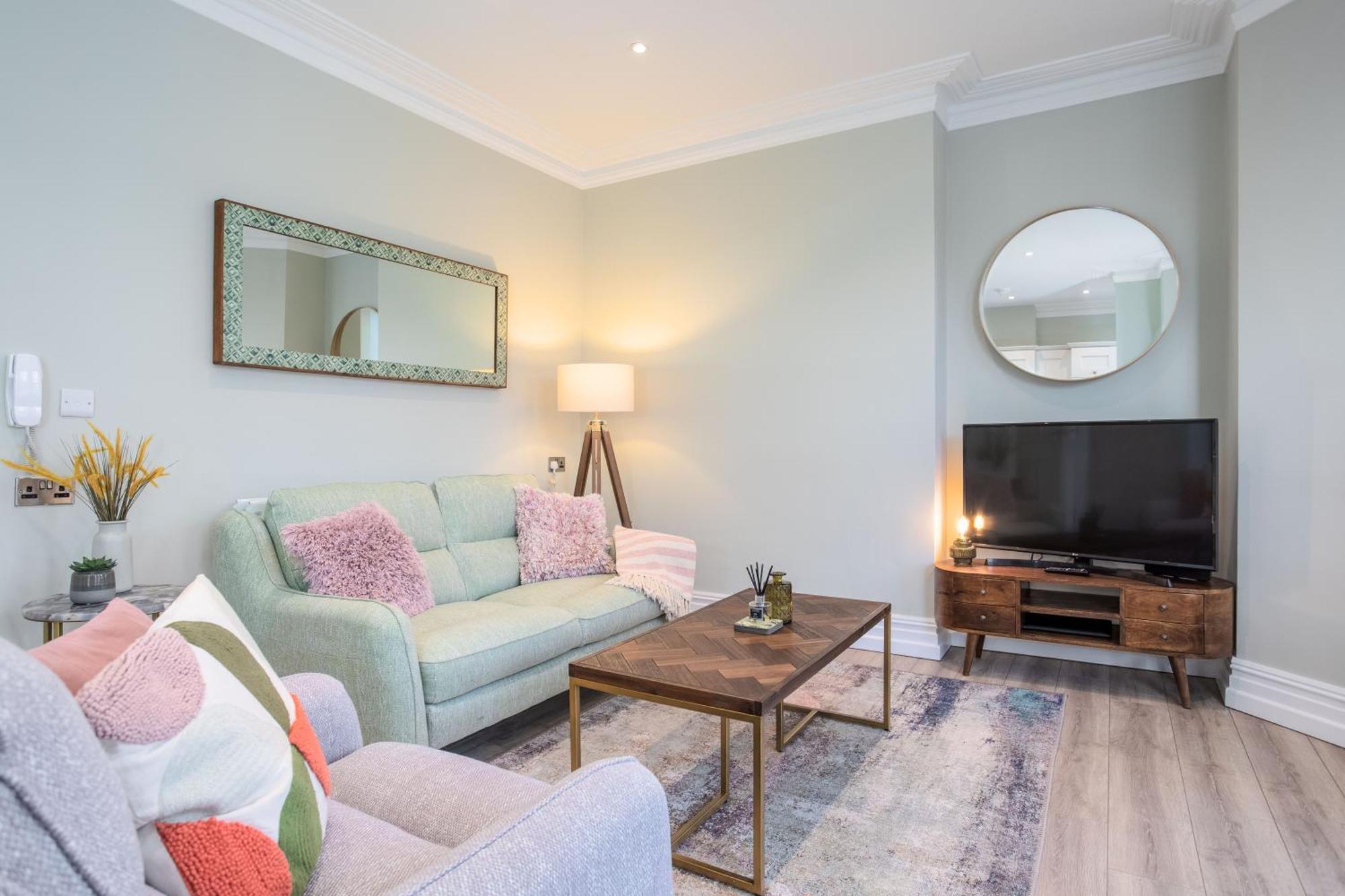 5 Star - The Ulsterville Residences - Free On-Site Parking Белфаст Екстериор снимка